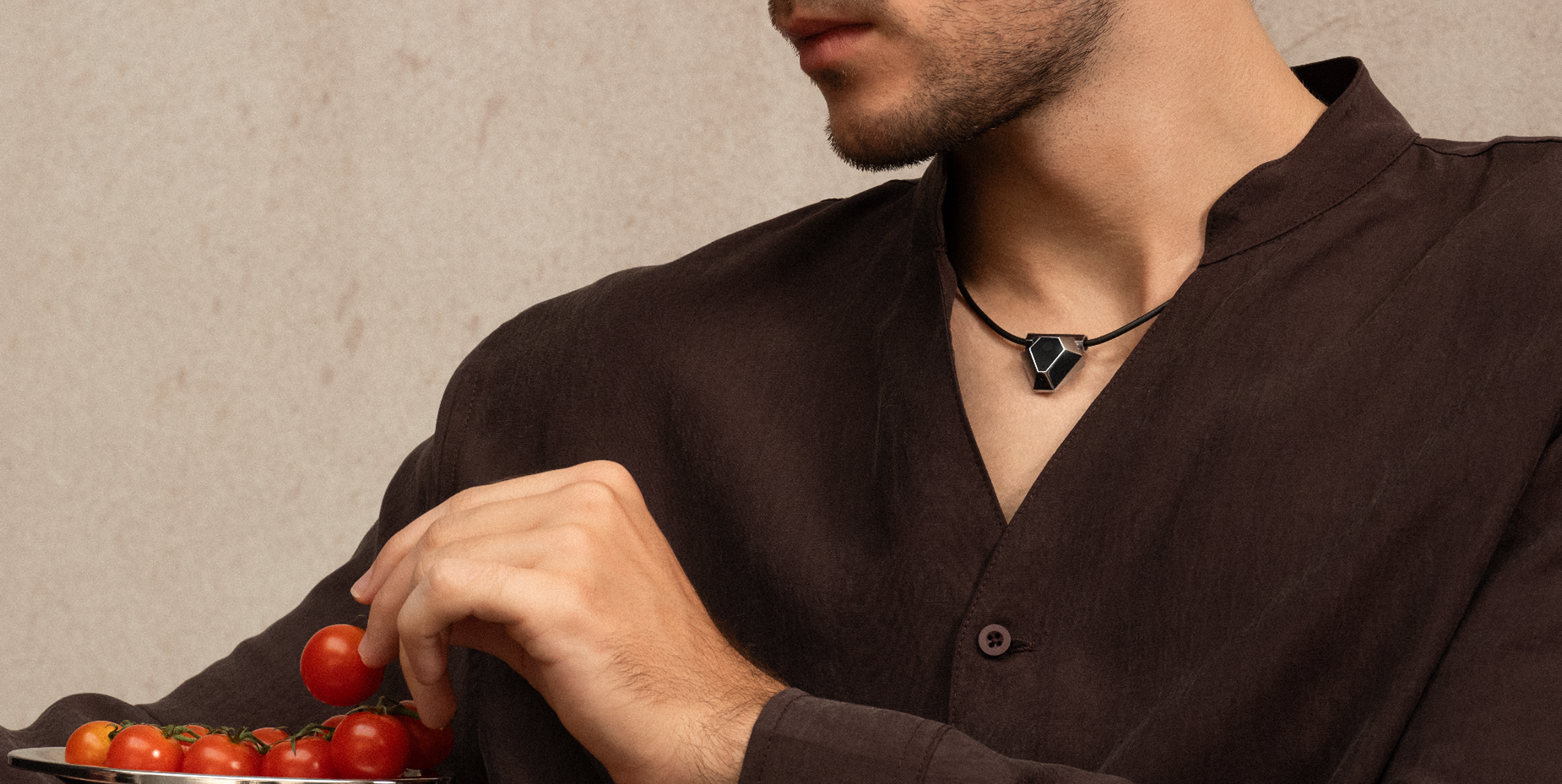 Odyss N1 worn as an AI dietary necklace